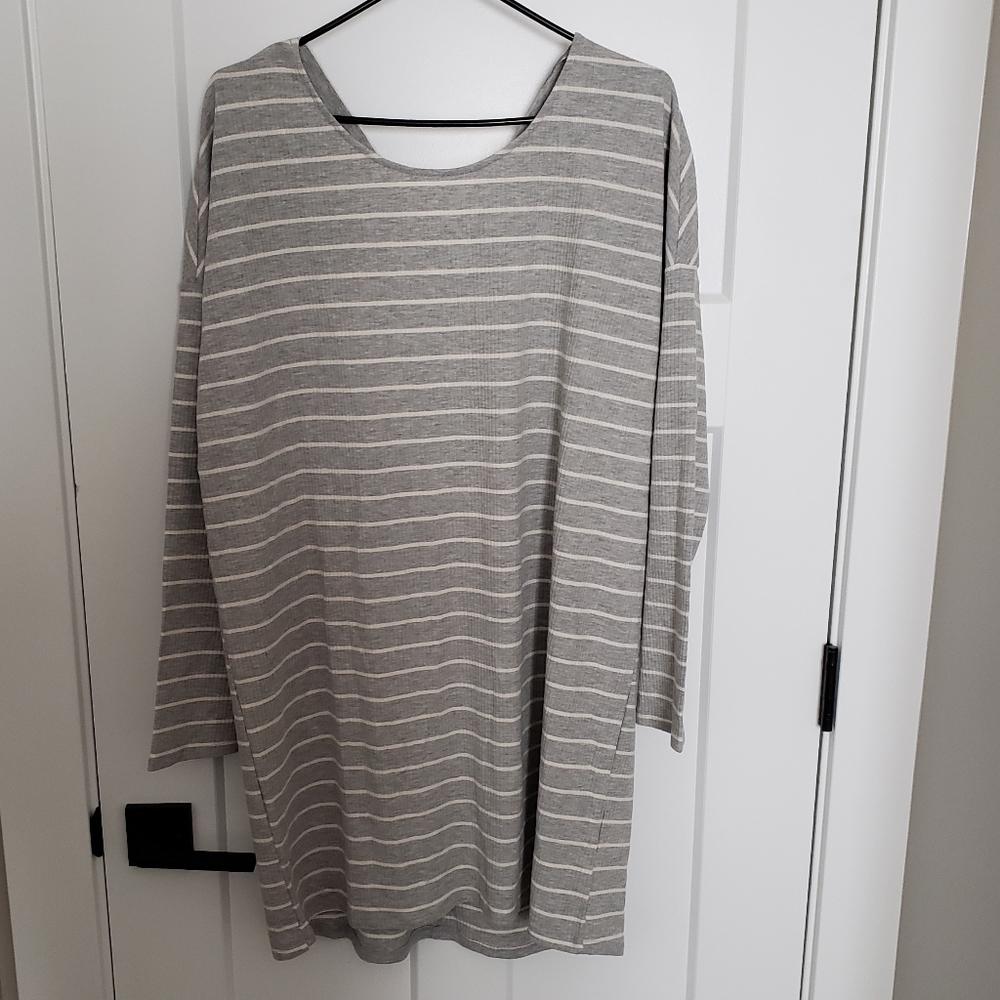 HYFVE | Gray Stripe V-Back Dress | SIZE L | NWT